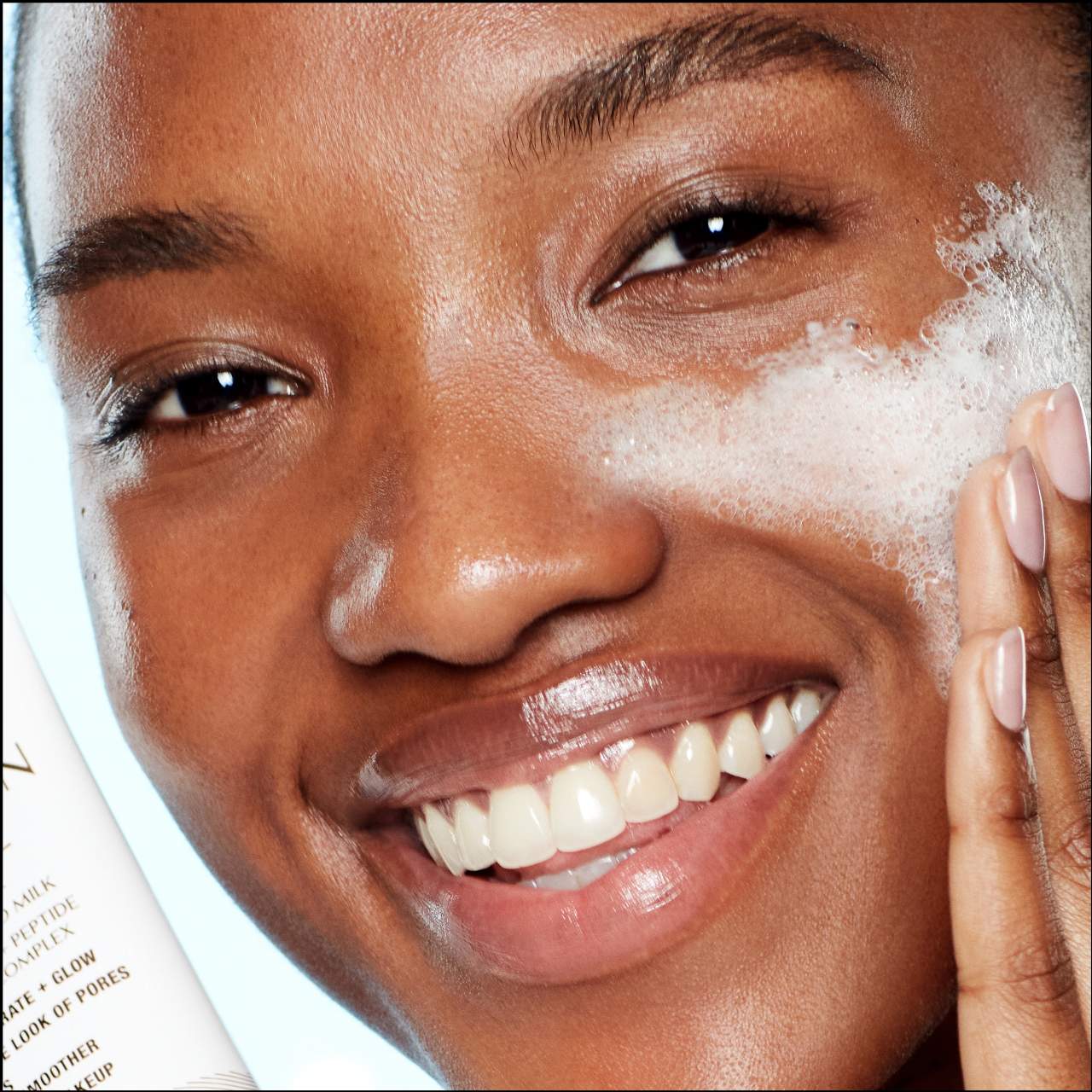 Magic Revival Foaming Gentle Cleanser with Hyaluronic Acid (Limpiador Facial)