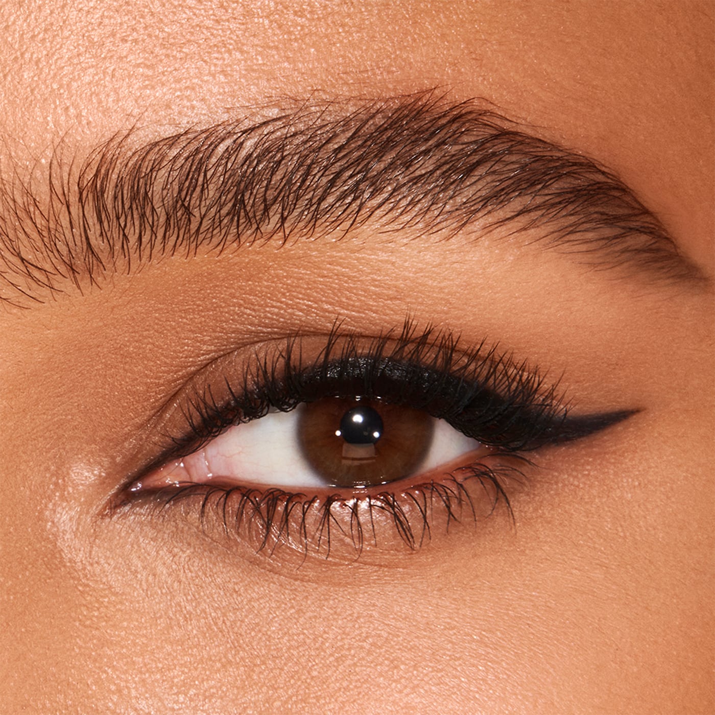 The Classic Eye Powder Pencil (Delineador De Ojo)
