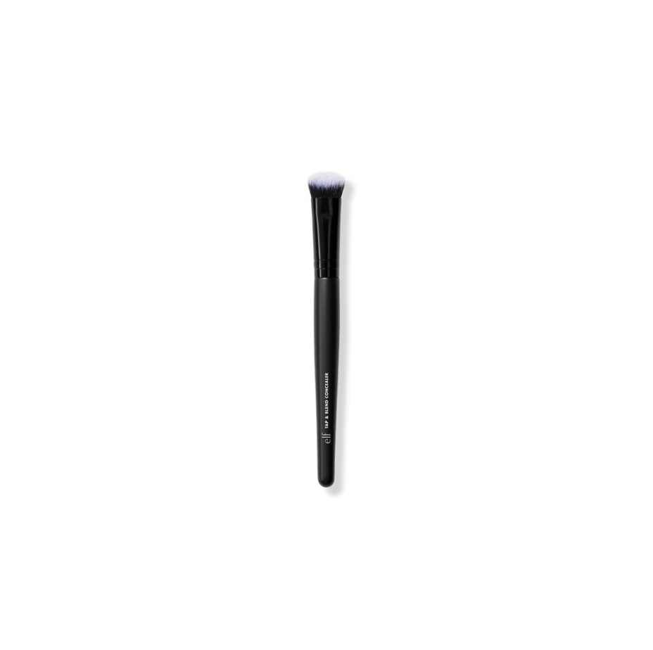 Tap & Blend Concealer Brush (Brocha Para Corrector)