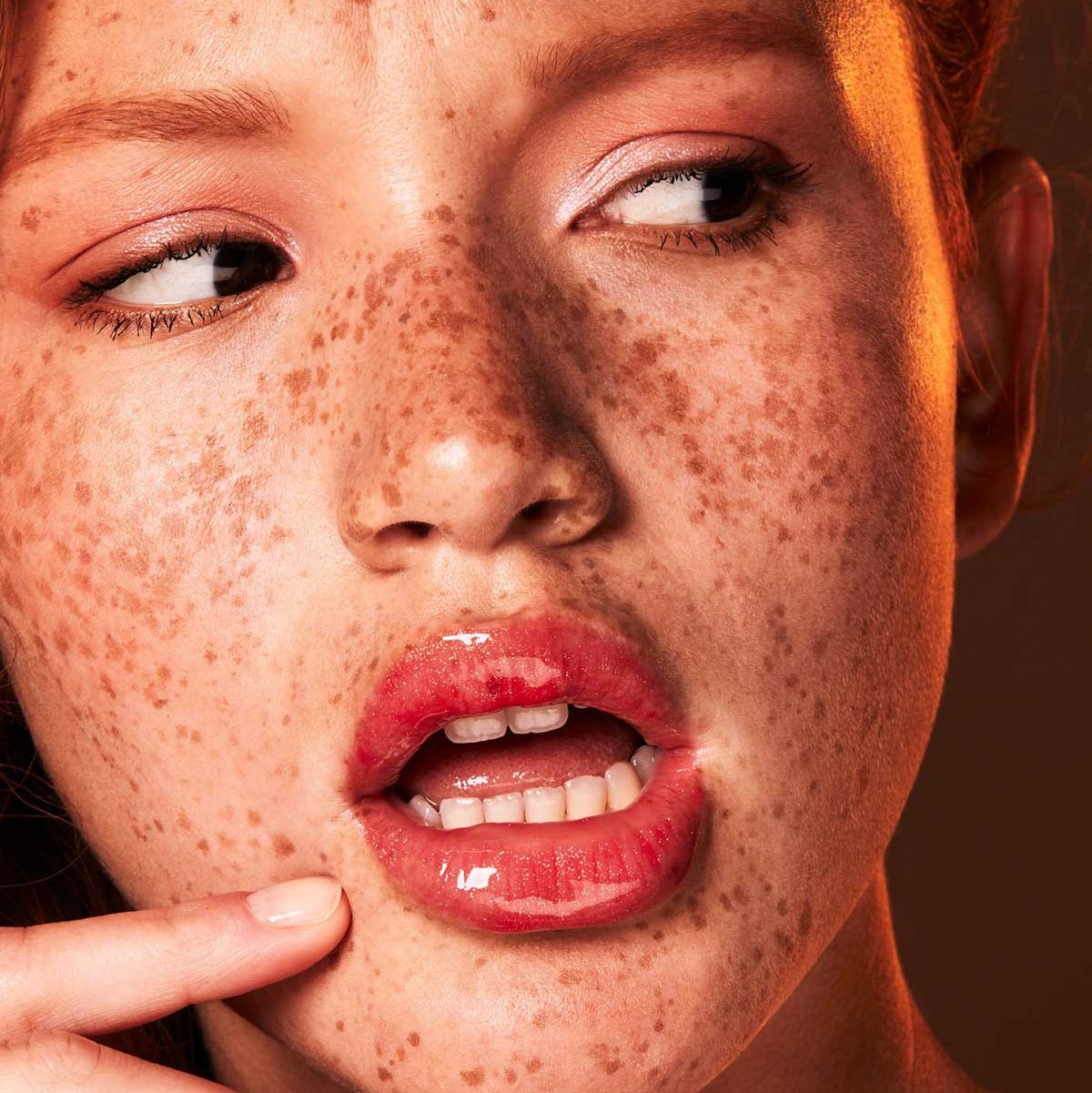 Gloss Bomb Universal Lip Luminizer (Brillo o Gloss De Labios)
