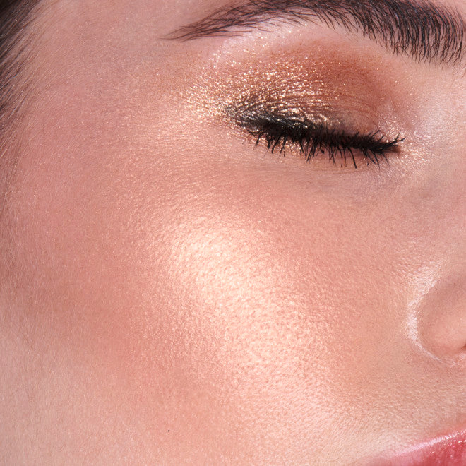 Hollywood Superstar Glow Highlighter (Iluminador en Polvo)