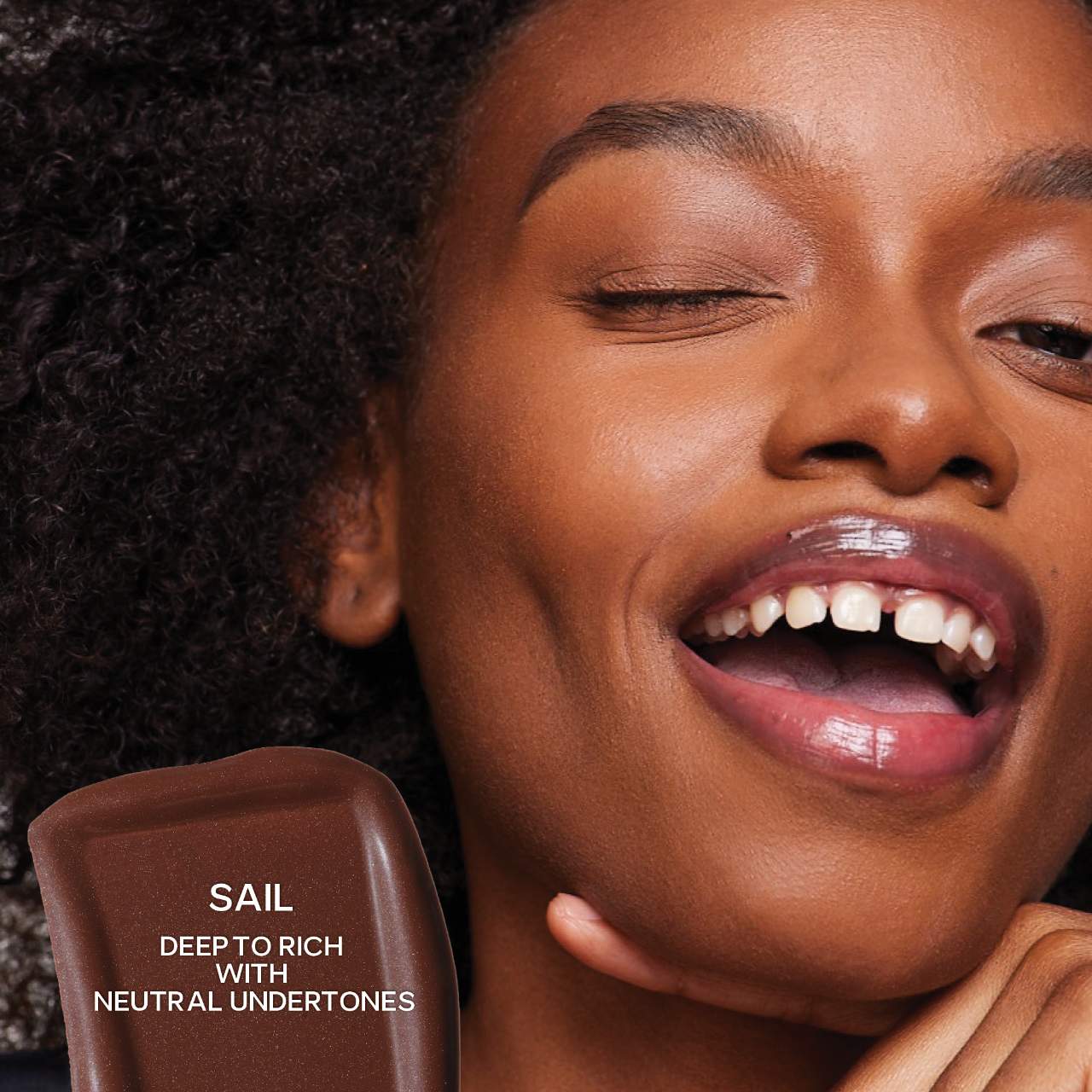 Dew Bronze Soft-Focus Sculpting Liquid Bronzer (Bronceador Líquido)