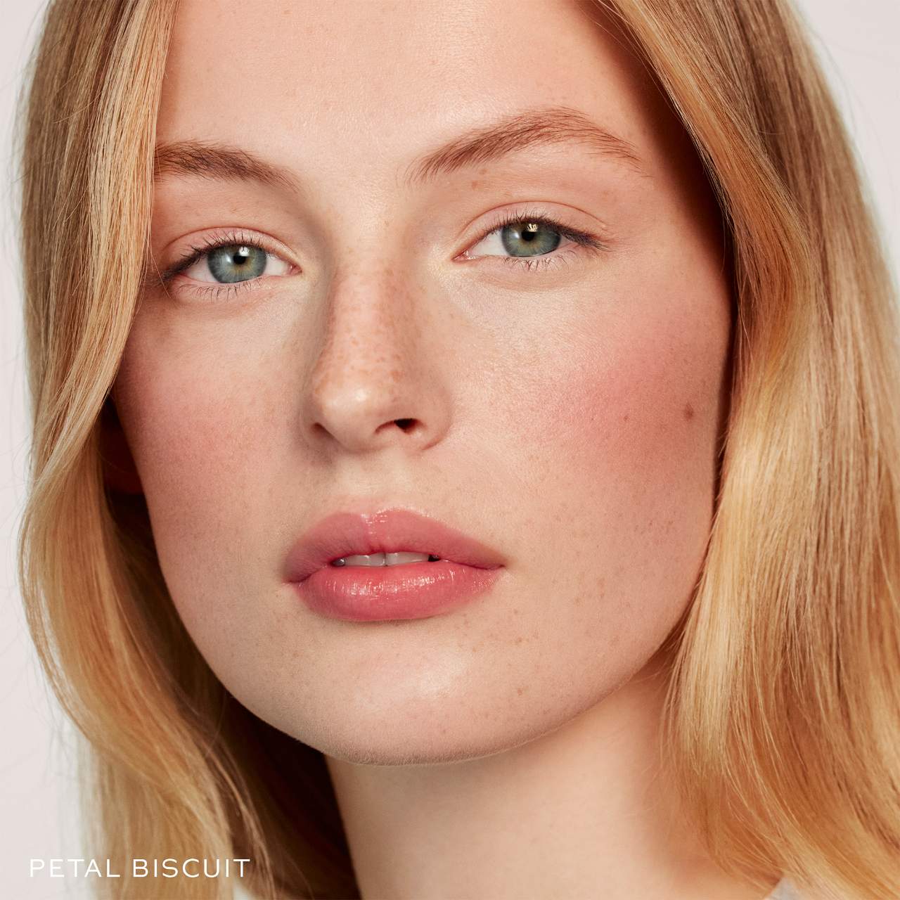 Baby Cheeks + Face Trace Sculpting Powder Duo (Rubor y Contorno en Polvo)