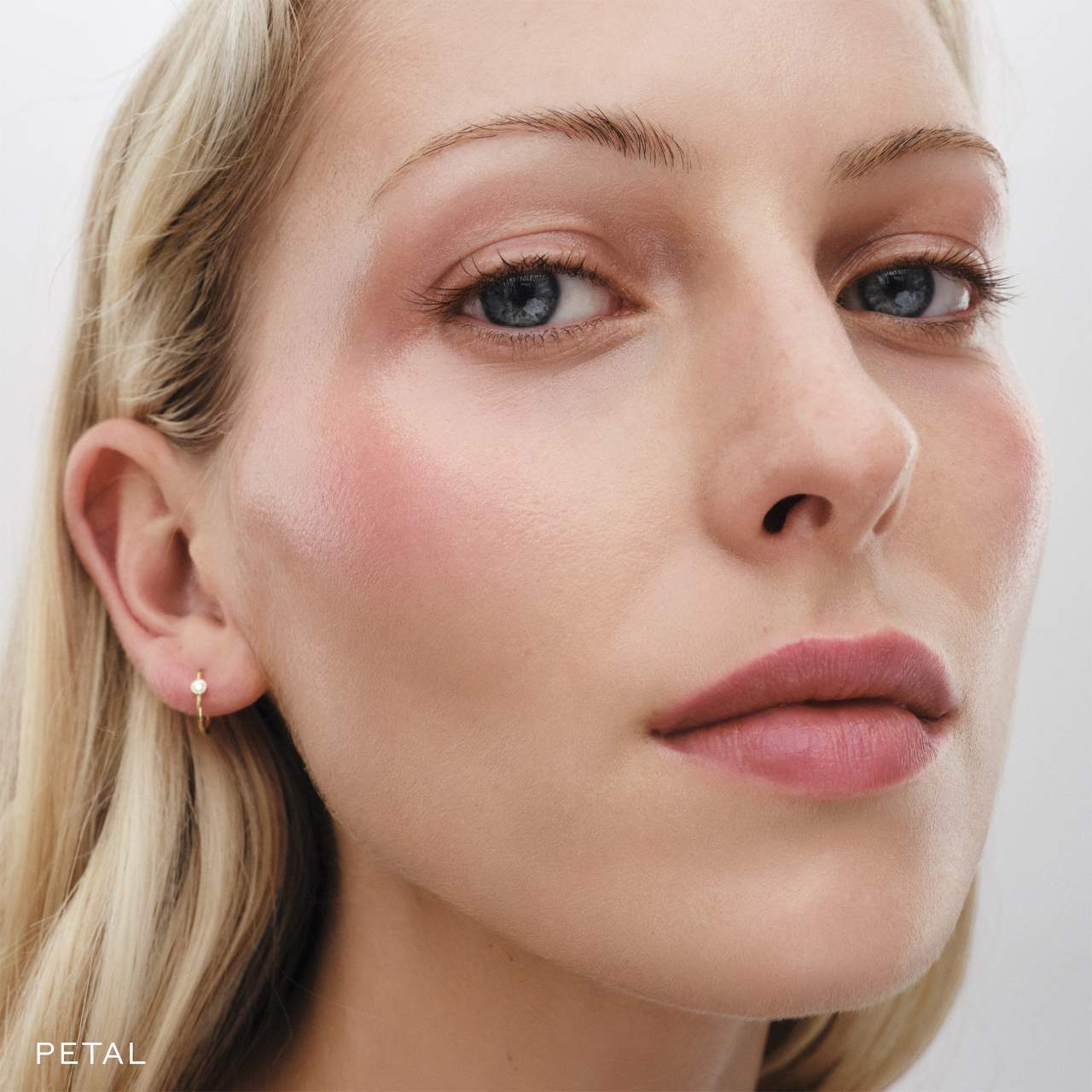 Lit Up Glow Highlighter Stick (Iluminador En Barra)