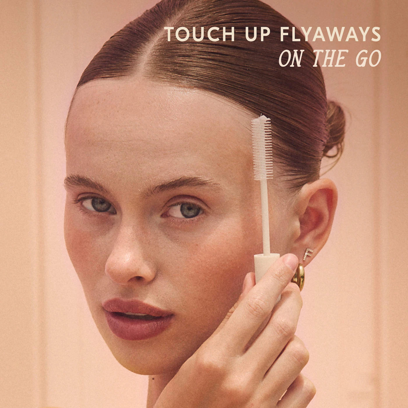 Cactus Fruit 3-in-1 Styling Cream with Taming Wand Desert Peach (Crema Para Cabello)