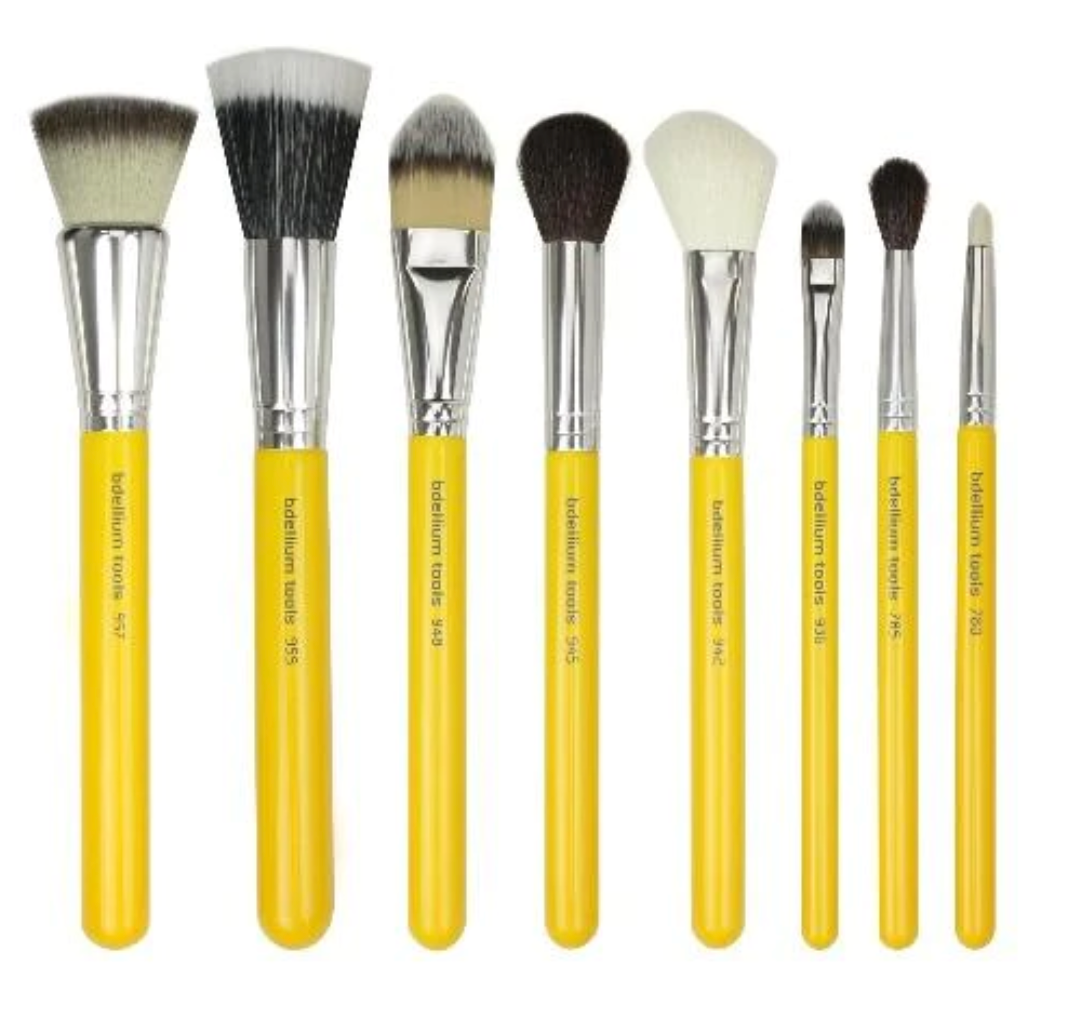 STUDIO LUXURY 24PC. BRUSH SET WITH ROLL-UP POUCH
