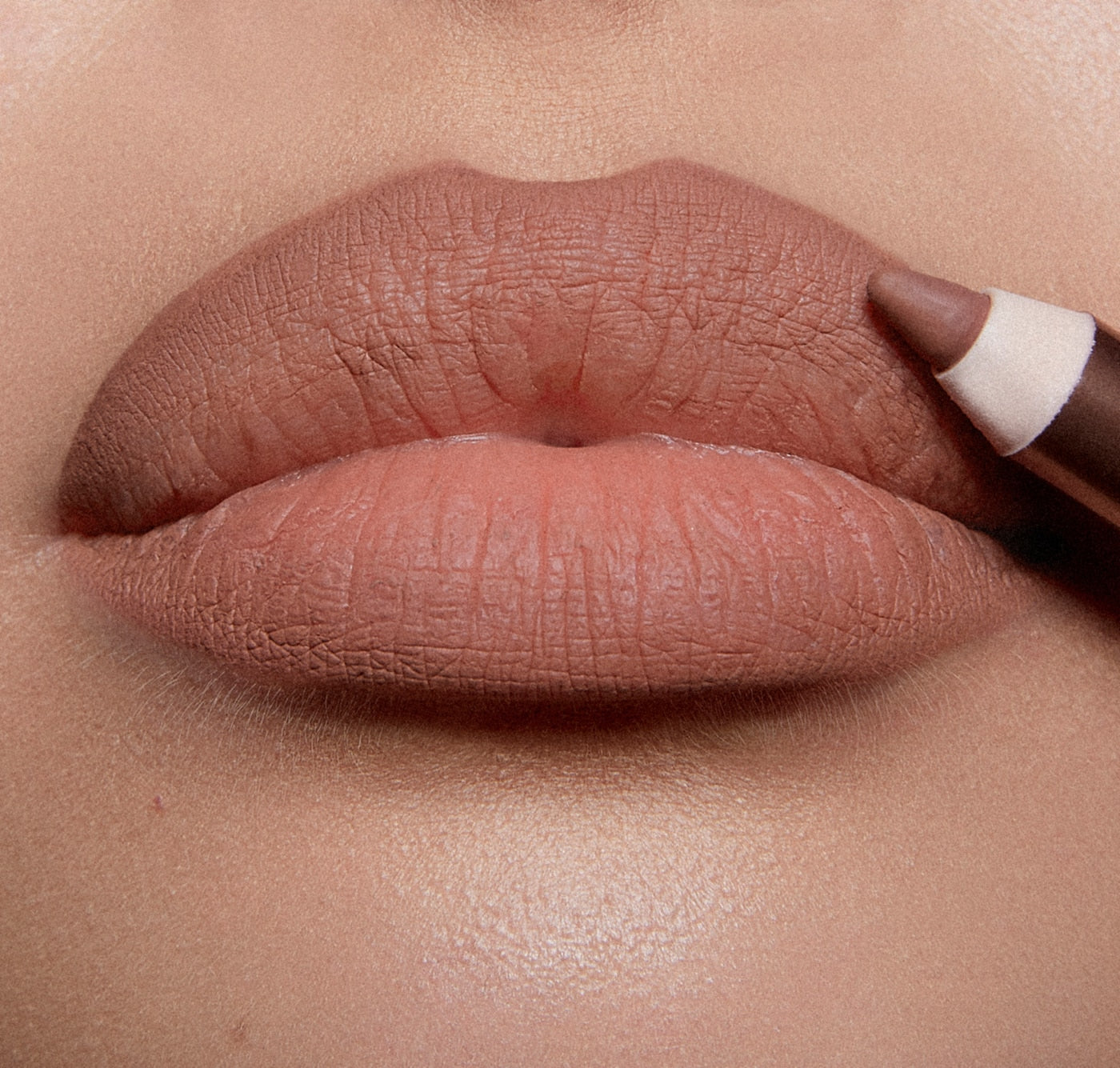 Lip Cheat Lip Liner (Delineador De Labios)