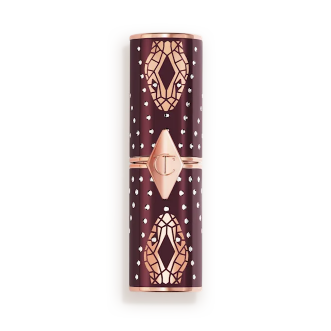 New Year Lipstick Matte Revolution (Labial en Barra Mate)