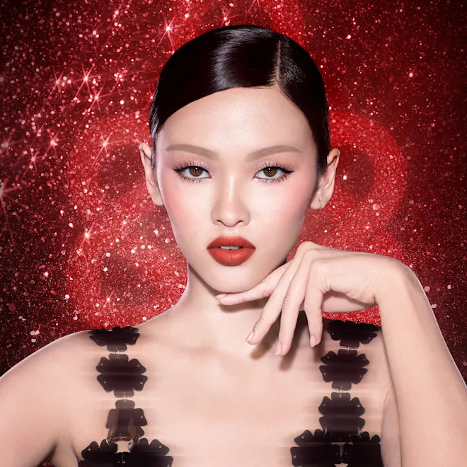 New Year Lipstick Matte Revolution (Labial en Barra Mate)