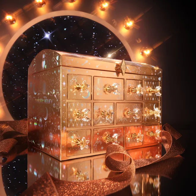 Charlotte's Beauty Treasure Chest 12 Door Beauty Advent Calendar (Calendario de Adviento)