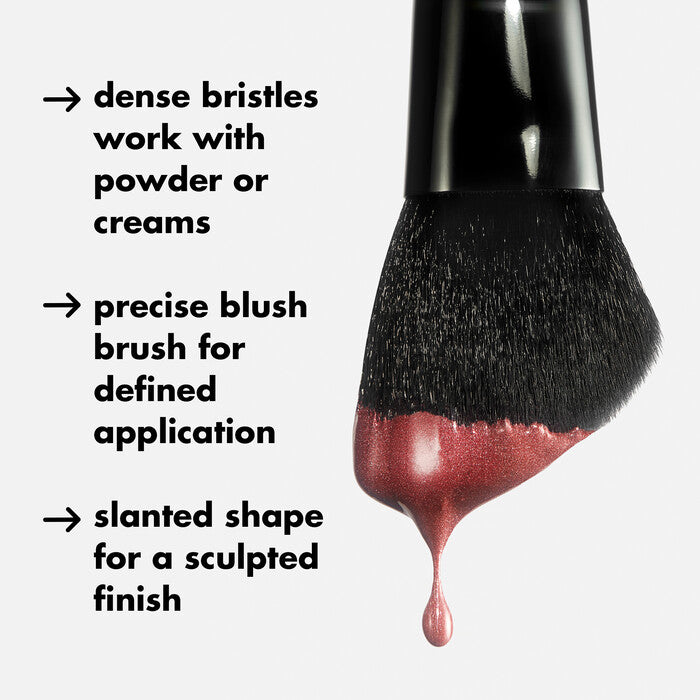 Angled Blush Brush (Brocha para Rubor)