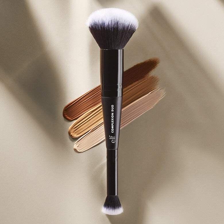 Concealer & Foundation Complexion Duo Brush (Brocha Corrector y Base)