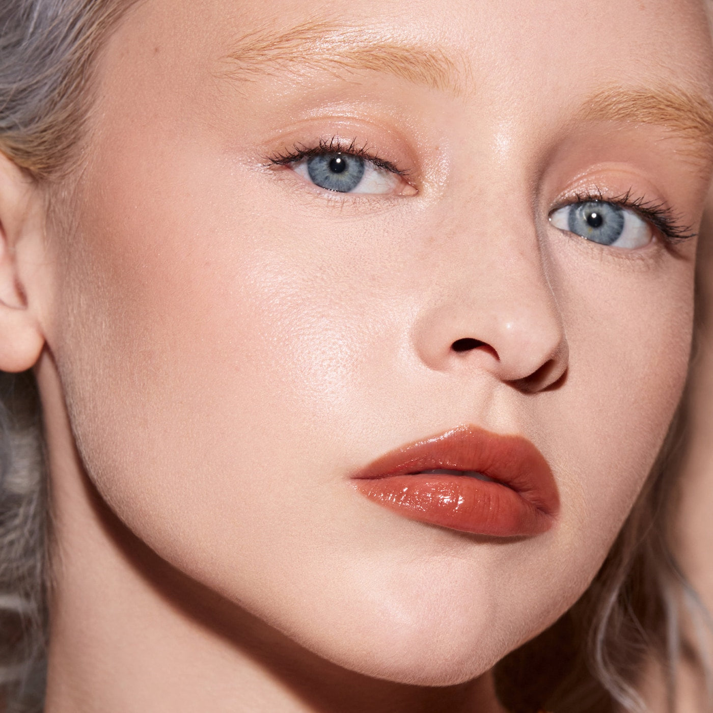 Gloss Bomb Cream Color Drip Lip Cream (Brillo o Gloss De Labios)