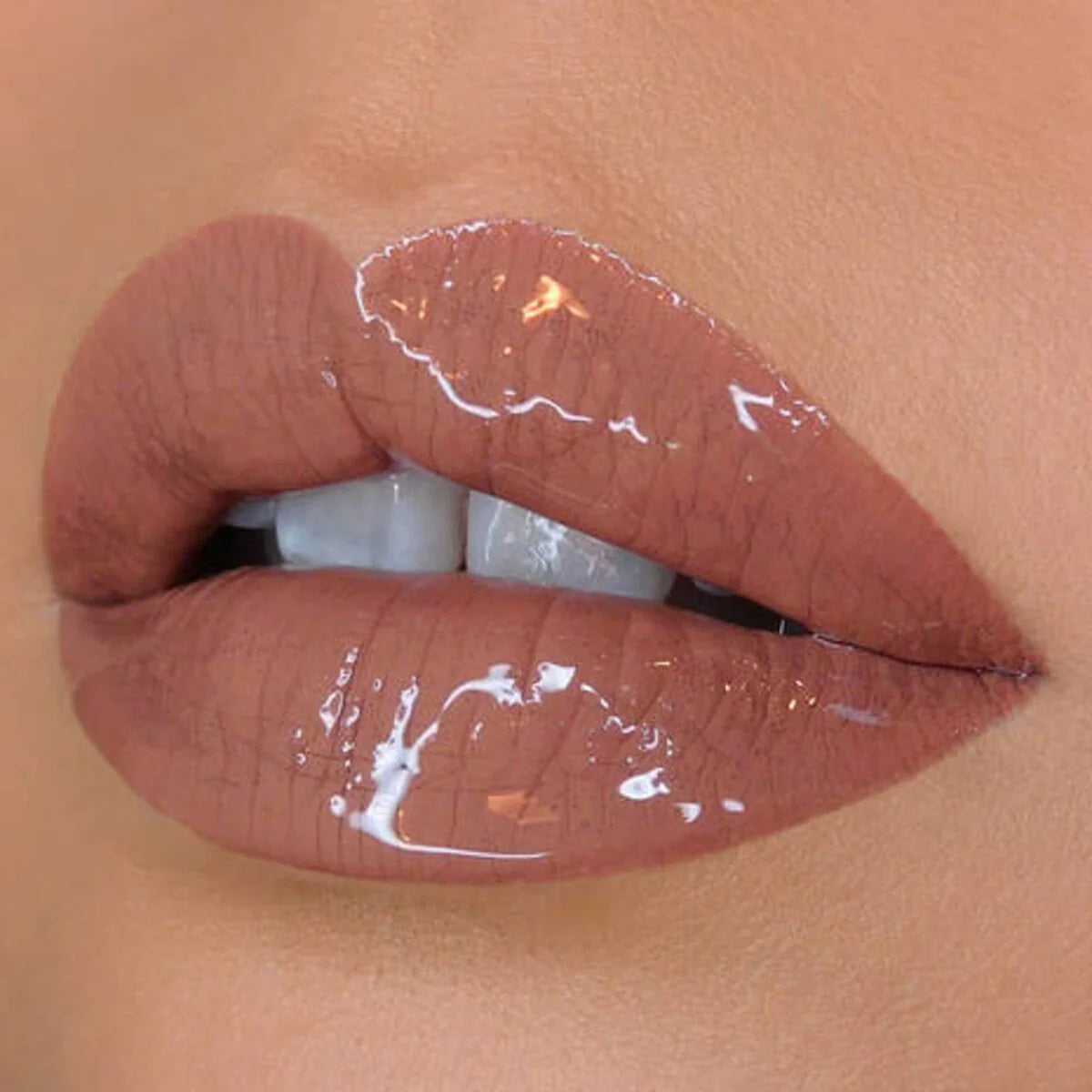 Lipgloss Shine Loud High Shine Lip Color (Brillo o Gloss De Labios)