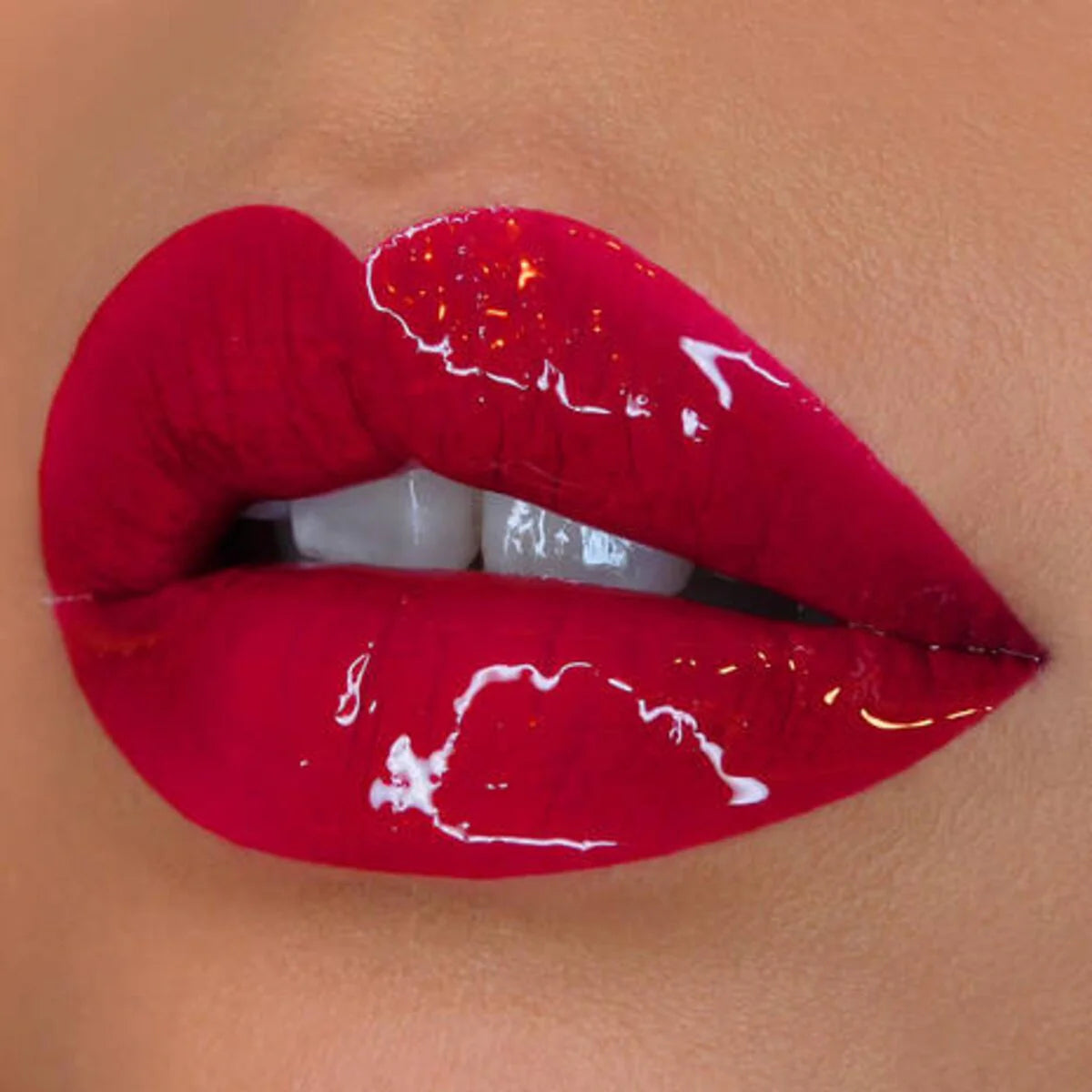 Lipgloss Shine Loud High Shine Lip Color (Brillo o Gloss De Labios)