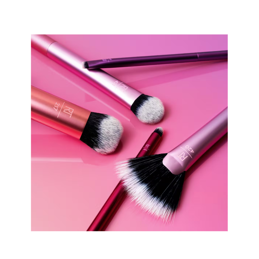 Artist Essentials Face, Eyes, & Lips Makeup Brush (Kit o Set de Brochas)