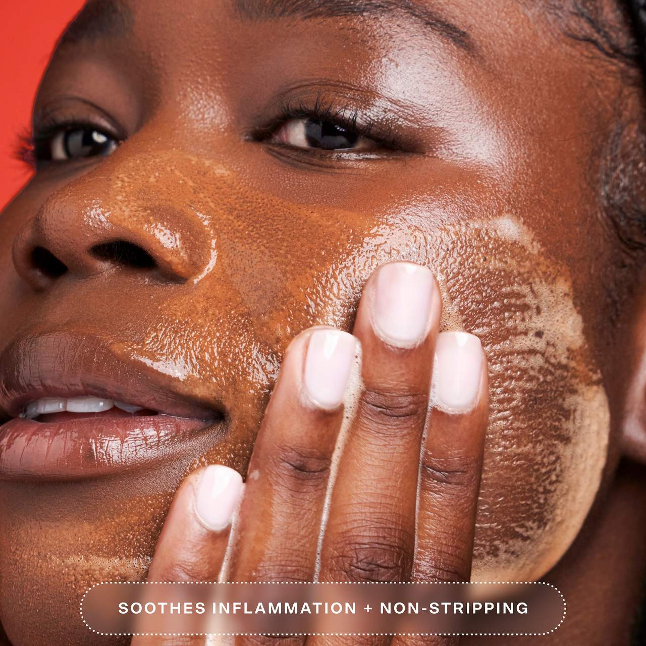 SOS Gentle Hydrating Gel Cleanser + Makeup Remover (Limpiador Facial)