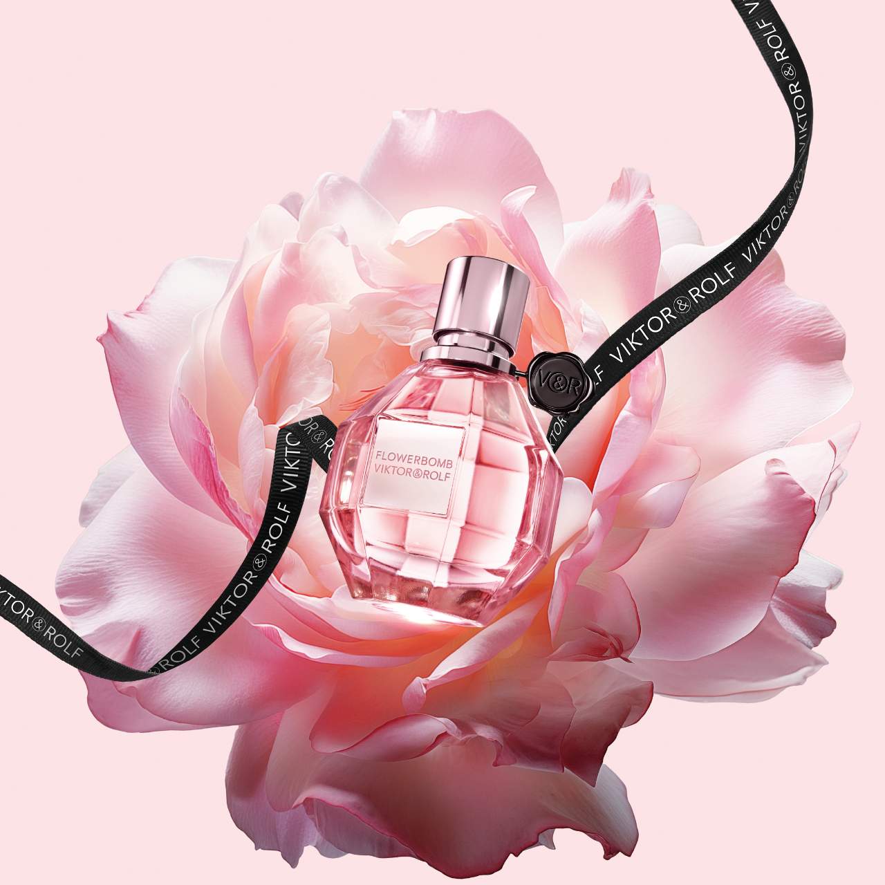 Flowerbomb Eau de Parfum (Perfume)